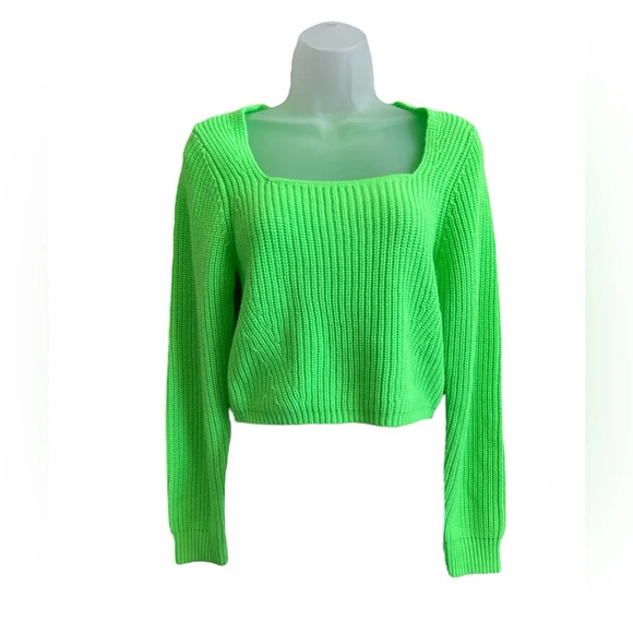 Steve Madden Cropped Long Sleeve Sweater, Size Medium, Flourescent Green - Picture 2 of 7